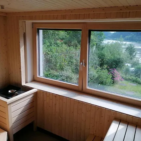 Zur Donaubruecke Πανσιόν 3*