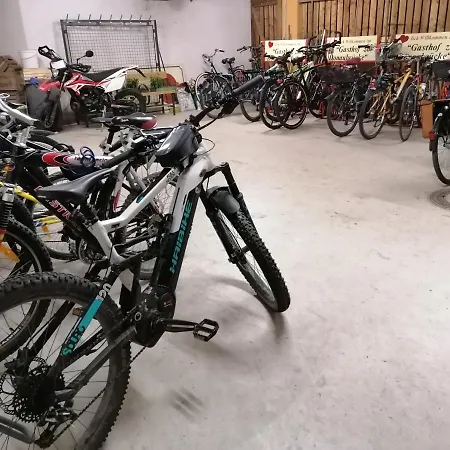 Zur Donaubruecke Ardagger Markt