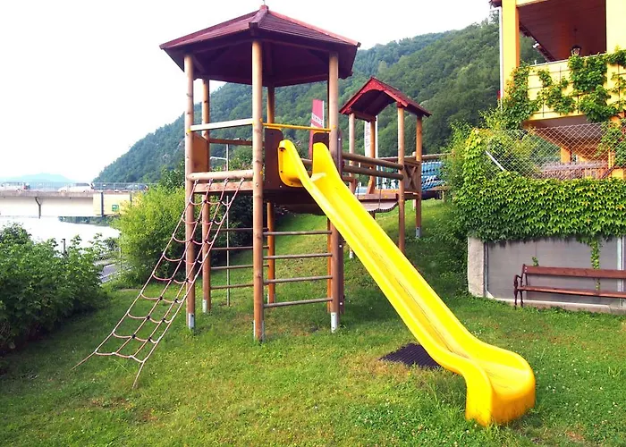 Guest house Zur Donaubruecke 3*