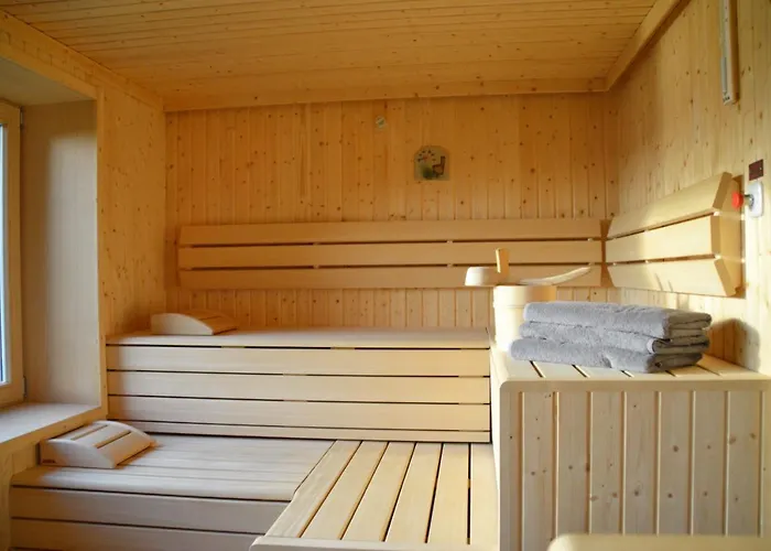 Zur Donaubruecke Ardagger Markt