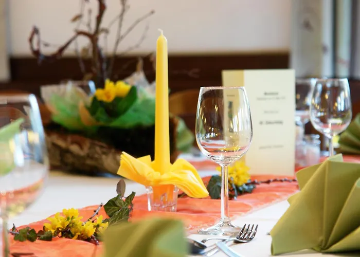 Zur Donaubruecke Ardagger Markt