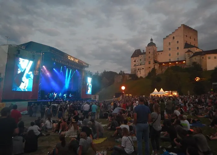 Guest house Zur Donaubruecke Ardagger Markt