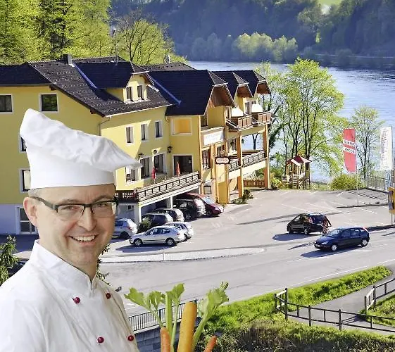 Zur Donaubruecke Guest house Ardagger Markt